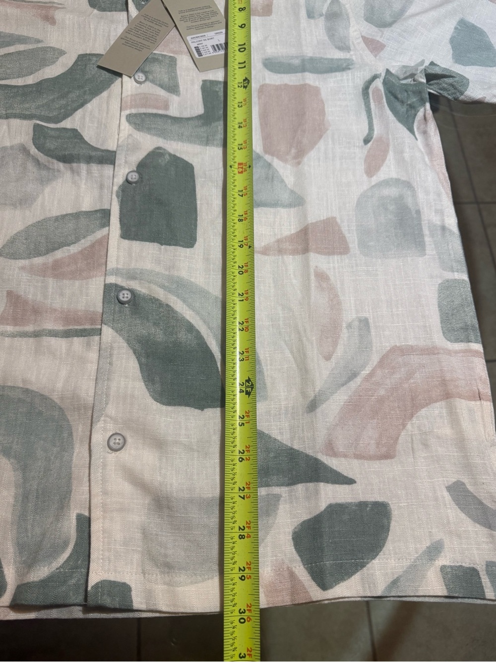 Folk Linen-Blend Shirt with Sage Green & Blush Print - Men’s Large - Picture 8 of 8